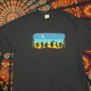 Graphic Tee with Dancing bears Silhouettes Grateful Dead large